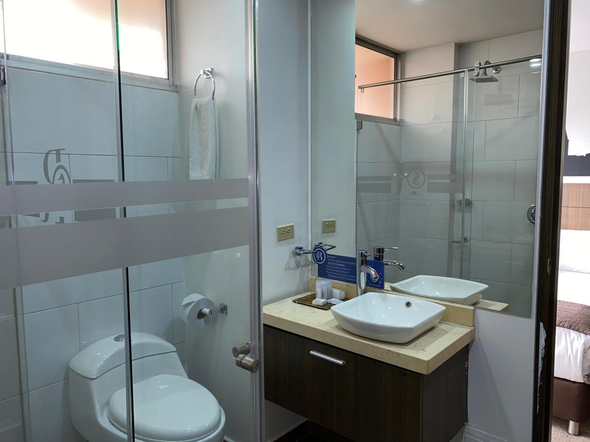 Hotel Apartamentos Regency La Feria Bogotá Rum bild