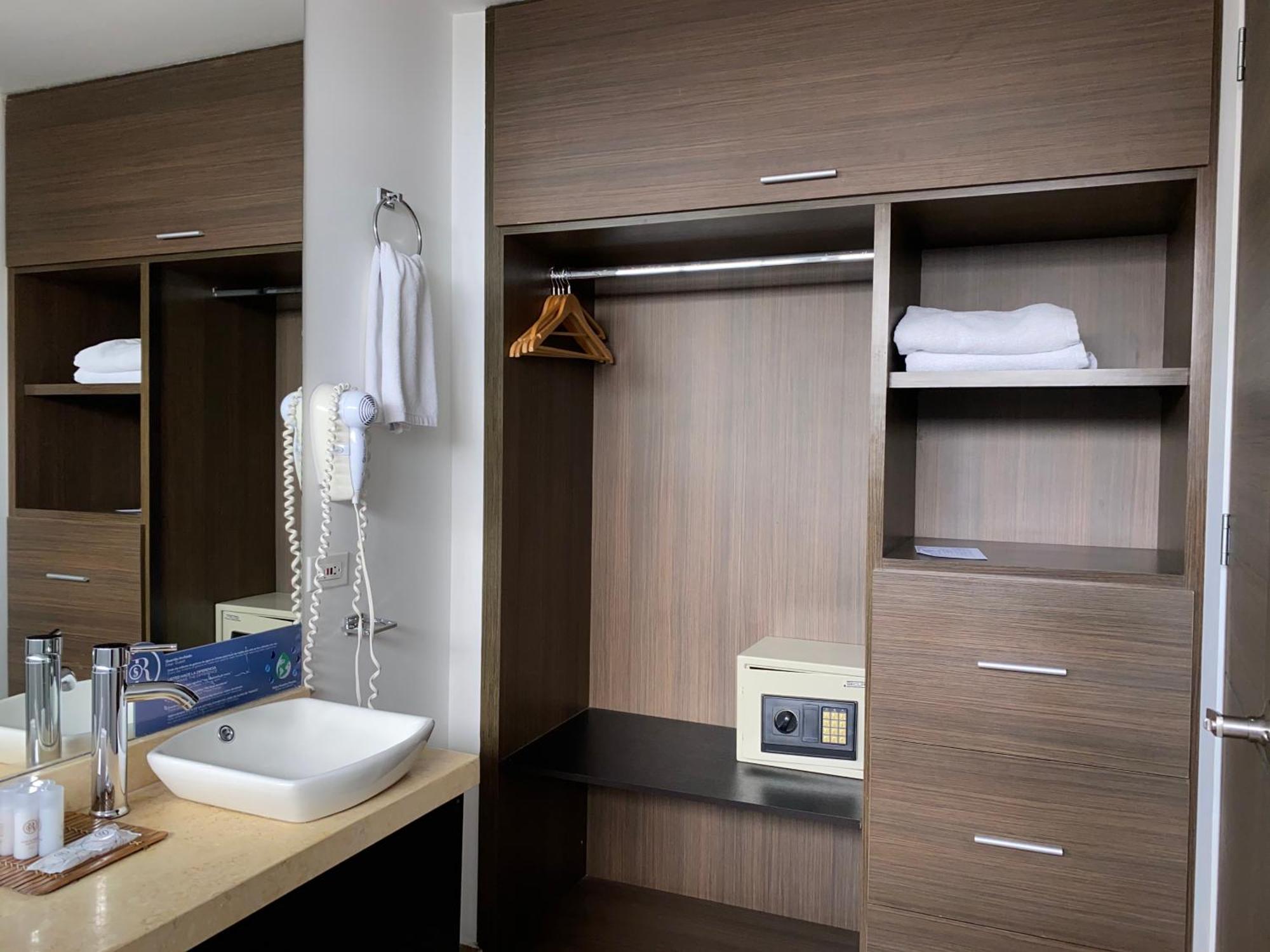 Hotel Apartamentos Regency La Feria Bogotá Rum bild